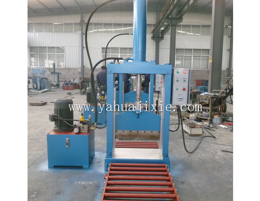 XQL-80帶工作臺立式切膠機(jī)