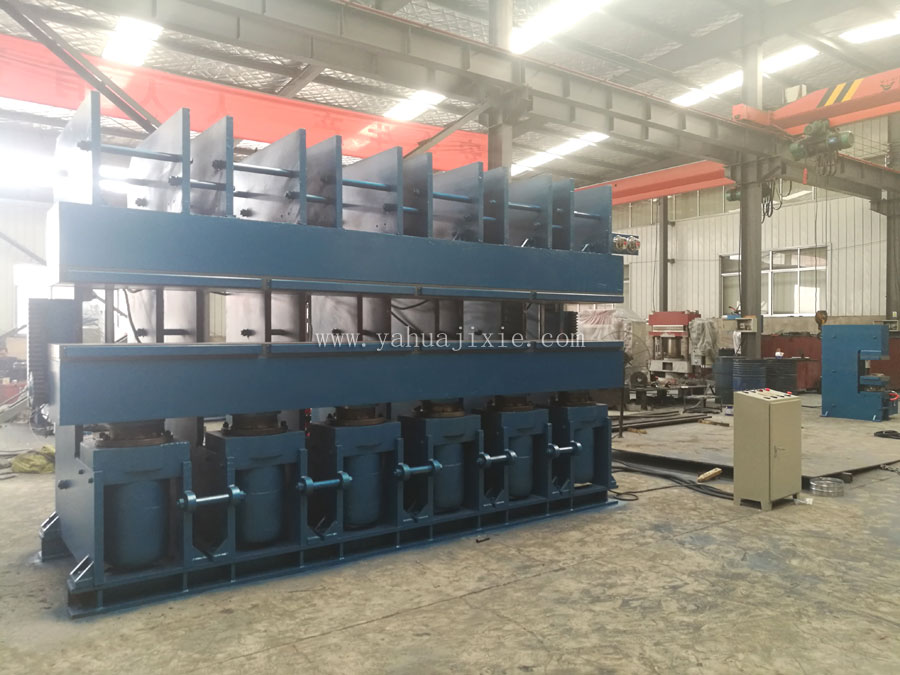 500T鄂式平板硫化機(jī)