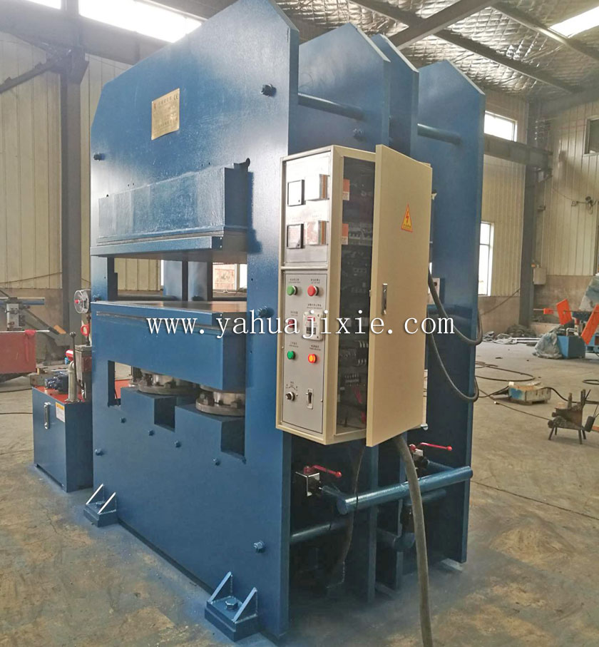 框式手動(dòng)控制硫化機(jī)